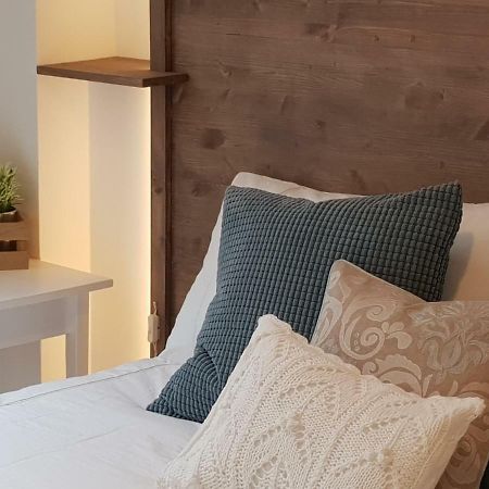 M.H.S. Apartment Милано Екстериор снимка